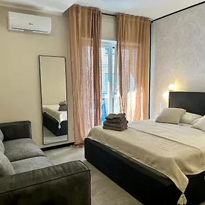  Bed & Breakfast Golden Palm Italia